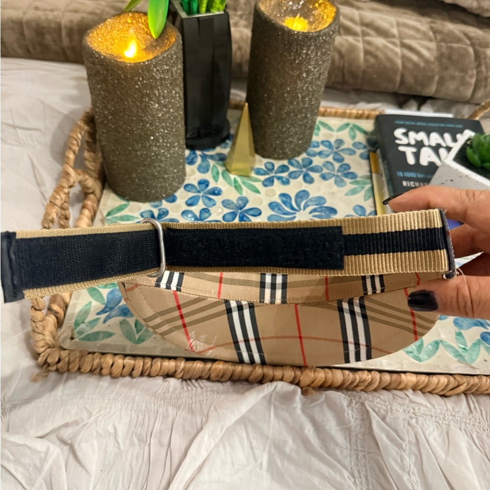 Burberry Tan Plaid Visor - Picture 9 of 10